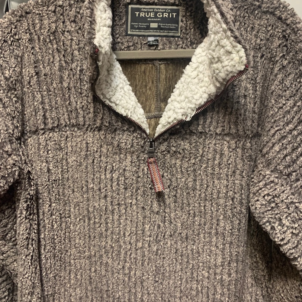 True Grit quarter zip pullover